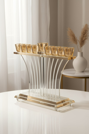 חנוכיית קריסטל דגם  להבה  עיצוב יוקרתי ומרשים