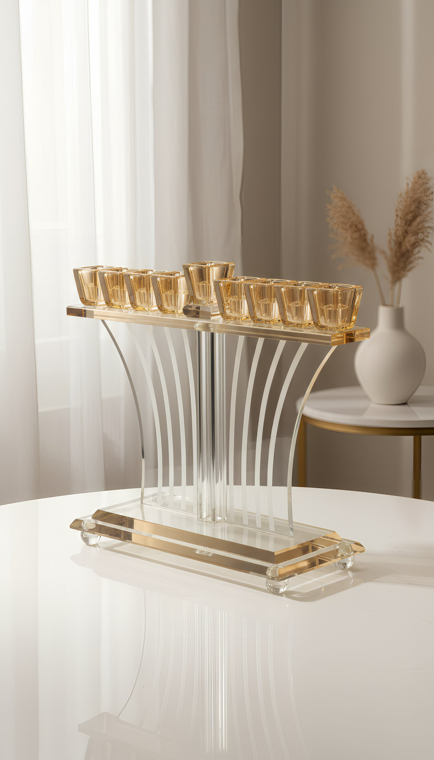 חנוכיית קריסטל דגם  להבה  עיצוב יוקרתי ומרשים